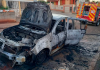 Carro é destruído por incêndio em Içara