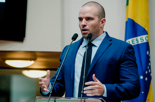 Deputado Jessé Lopes apaga foto polêmica publicada por ele