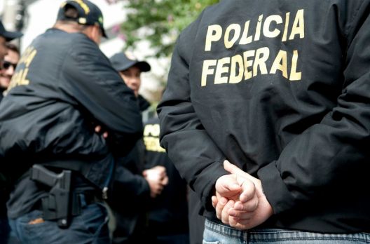 Polícia Federal faz diligência em sete municípios da Amesc