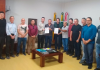 Vereadores comemoram conquista de pavimentação no Caverazinho e Santa Rosa de Lima