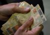 Promulgada lei que fixa o valor do salário mínimo em R$ 1.212