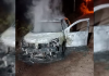 Incêndio destrói veículo no interior de Passo de Torres