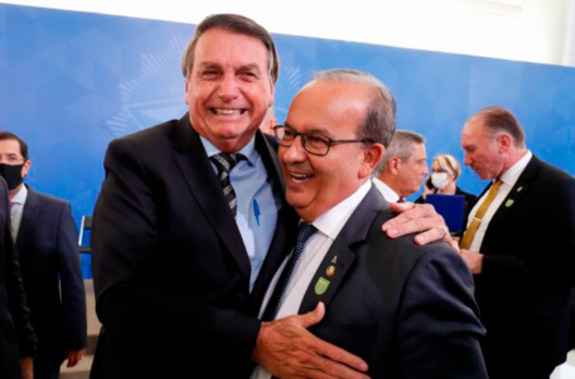 Bolsonaro e Jorginho venceram em todos municípios da Amesc