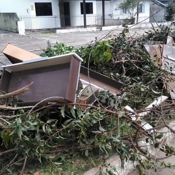 Multa para quem depositar lixo na rua