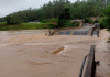 Nível do Rio Capivari sobe e leva cabeceira de ponte em São Martinho