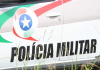 Veículo colide em poste e pega fogo durante a madrugada na Lagoa da Serra em Araranguá