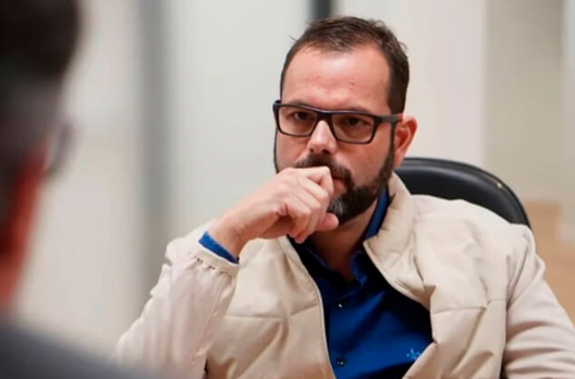 Já estão velando Jorge Seif vivo