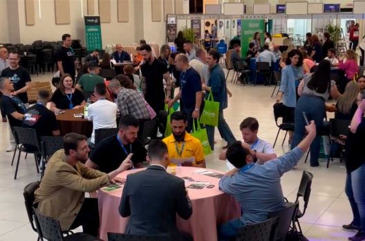 (VIDEO) 12º Fórum Aciva de Networking: Encerramento contou com Sessão de Negócios entr...