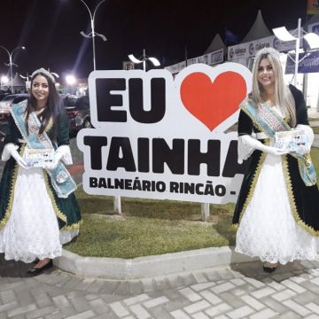 Soberanas divulgam a 28ª Festa do Peixe