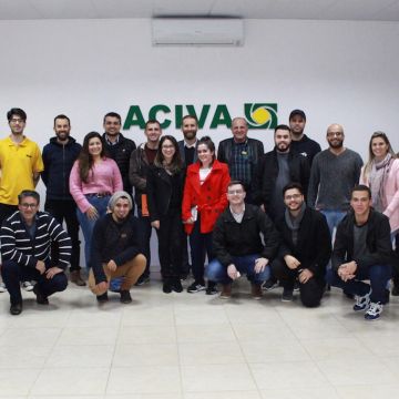 Palestra sobre o Branding marca o segundo evento da Semana dos Núcleos em Araranguá