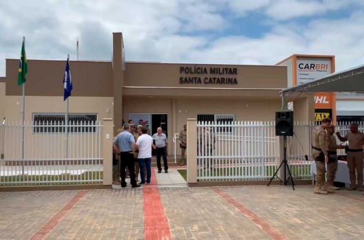 (VIDEO) Grupo destacado da Polícia Militar: sede própria da PM é inaugurada em Meleiro