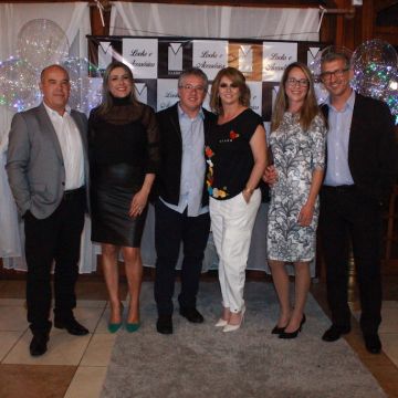 Desfile personalizado marca evento da Noite do Soninho