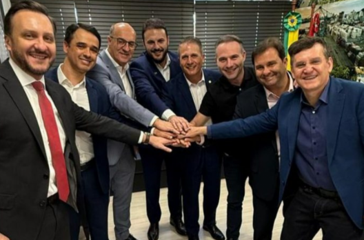 PP e União Brasil selam federação em SC
