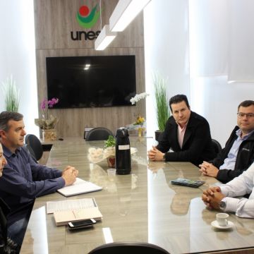 Unesc e Governo do Estado dialogam sobre o desenvolvimento do Sul