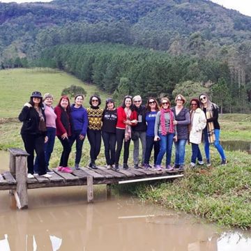 Balneário Gaivota: Idosos resgatam memórias em passeio
