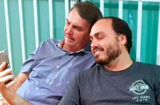 Bolsonaro já admite Carlos por Roraima 