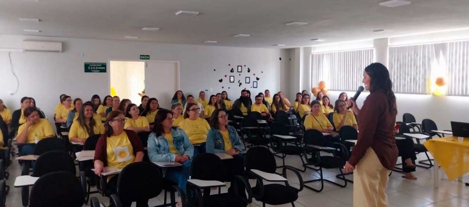 Setembro Amarelo: agentes de saúde participam de palestra ...