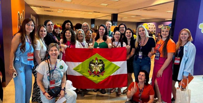 Sombrio marca presença na 5ª Conferência Nacional de Políticas para as Mulheres em Brasília