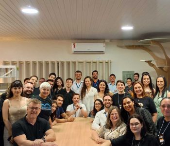 Senac promove emocionante entrega da nova biblioteca da Casa da Fraternidade: um ato de amor e solidariedade