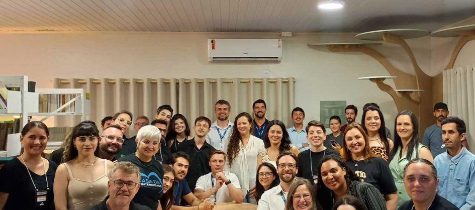 Senac promove emocionante entrega da nova biblioteca da Cas...