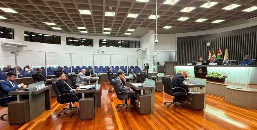 Câmara de Araranguá aprova Moções sobre Política Nacional de Educação Especial Inclusiva