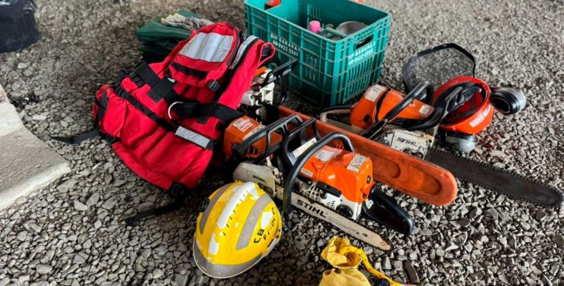 Equipes do Corpo de Bombeiros Militar estão de prontidão para possíveis ocorrências do ciclone