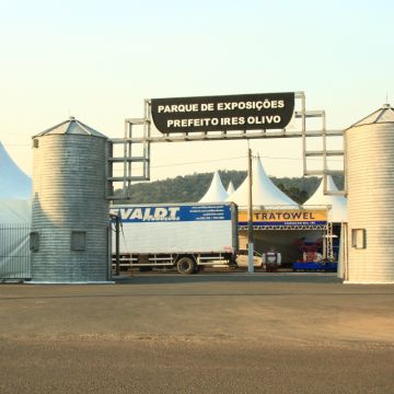 Festa do Colono de Turvo surpreende pela estrutura