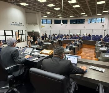Câmara de Araranguá abre ano Legislativo com primeira sessão ordinária de 2026
