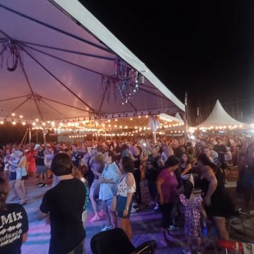 Alegria e música deram o tom do Carnaval no Morro dos Conventos