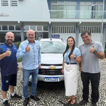 Secretaria de Educação, Cultura e Esportes de Meleiro passa a contar com novo veículo