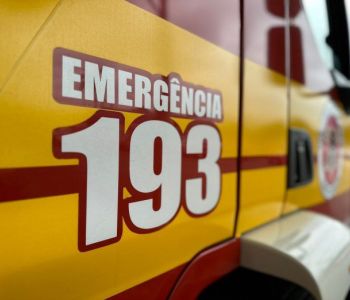 Colisão frontal na BR-101 em Araranguá deixa dois feridos