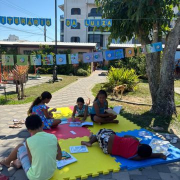 Sábado Cultural reúne famílias na Praça Central