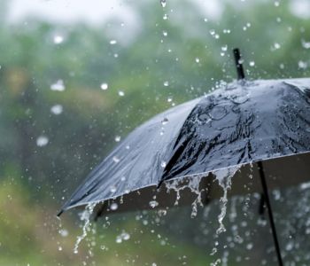 Temporais isolados e chuva intensa entre a tarde e a noite de segunda (23) e terça (24)