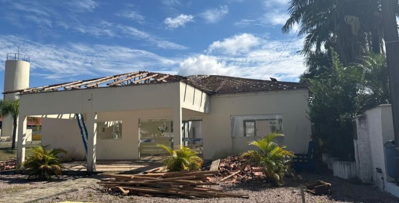 Centro Multiuso de Meleiro passa por reforma em parceria com o Estado