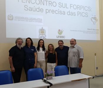 Secretaria de Saúde marca presença em encontro das PICS