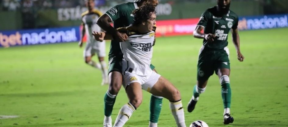 Criciúma encara o Goiás fora de casa pela Série B