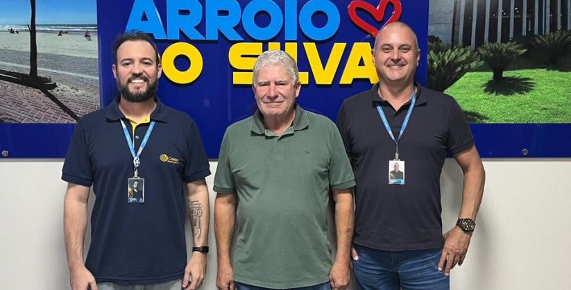 Município de Balneário Arroio do Silva recebe equipe da gerência regional da Celesc