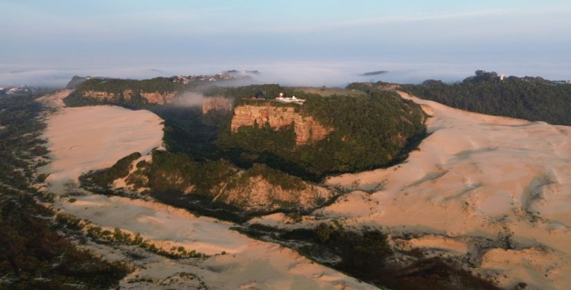 FAMA retoma licenciamento ambiental no Morro dos Conventos após decisão da Justiça Federal