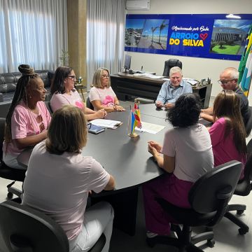 Prefeito recebe entidades e reforça diálogo com comunidade em Balneário Arroio do Silva