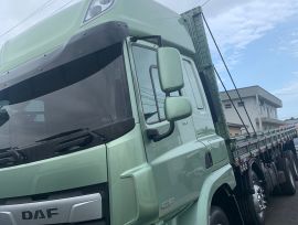 Caminhão roubado em SP é encontrado em Araranguá com sinais de adulteração