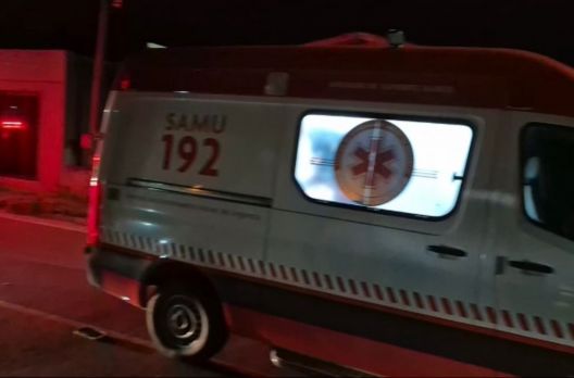 Idoso de 65 anos fica ferido após colisão frontal em Balneário Arroio do Silva