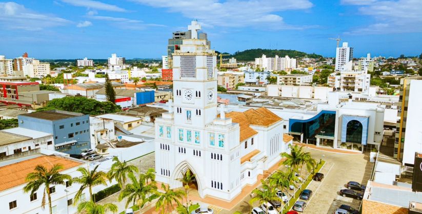 Araranguá vive ponto alto da festa de Nossa Senhora Mãe dos Homens neste domingo e segunda-feira