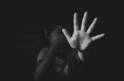 “Minha filha é uma heroína”, diz pai de menina de 11 anos em caso de abuso investiga...