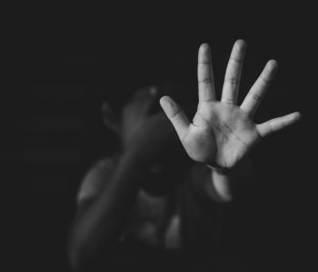 “Minha filha é uma heroína”, diz pai de menina de 11 anos em caso de abuso investigado em Içara