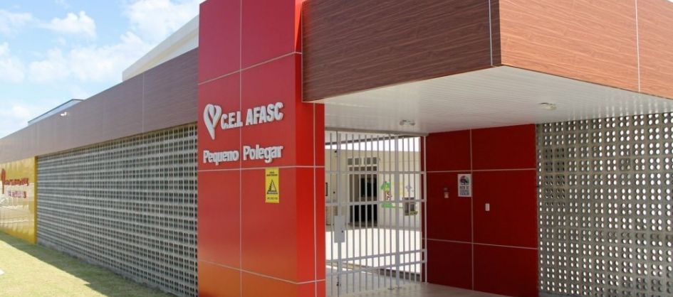 Professores da AFASC iniciam greve em Criciúma após impas...