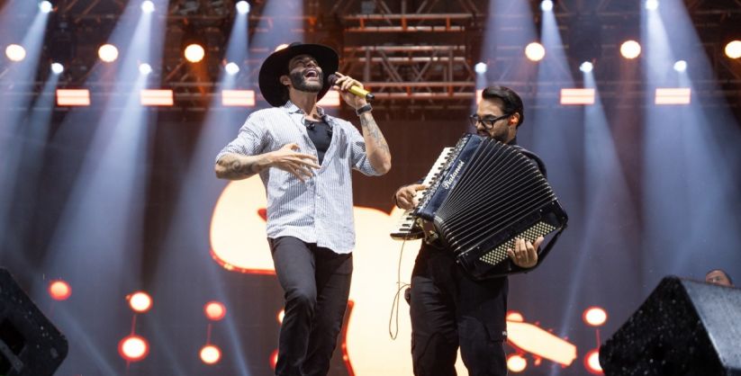 Nações Shopping celebra 10 anos com show histórico de Gusttavo Lima em Criciúma  