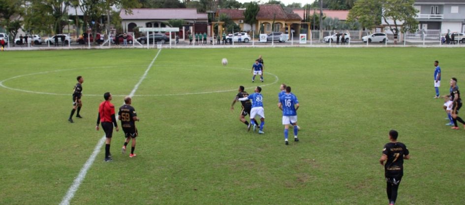 Primeira rodada do Campeonato Municipal de Futebol terá ci...