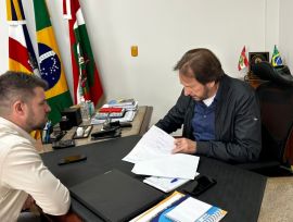 Ordem de serviço garante mais pavimentação na Coloninha.