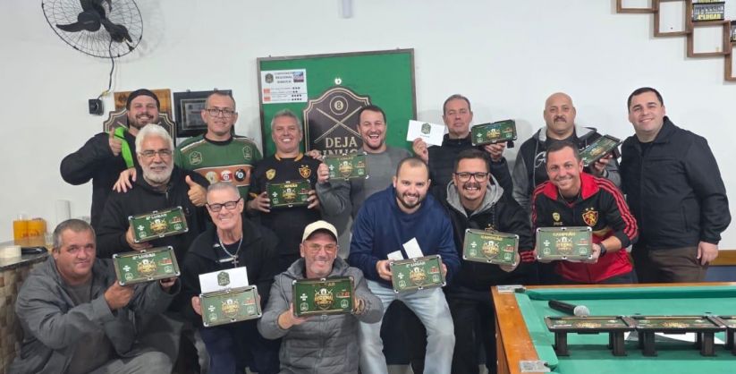 Partidas disputadas em detalhes marcou a grande decisão do Regional de Sinuca ontem em Araranguá