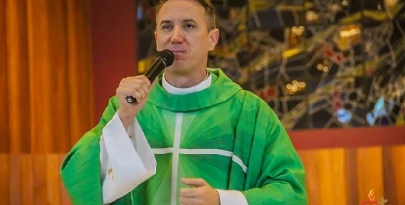 Padre do Sul de SC gera repercussão após rezar por “vadios e preguiçosos” durante homilia